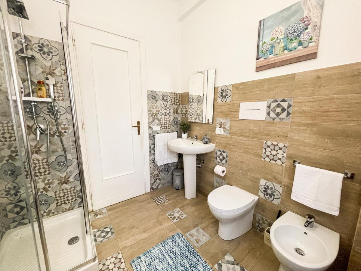باليرمو Al Politeama Rooms B&B المظهر الخارجي الصورة
