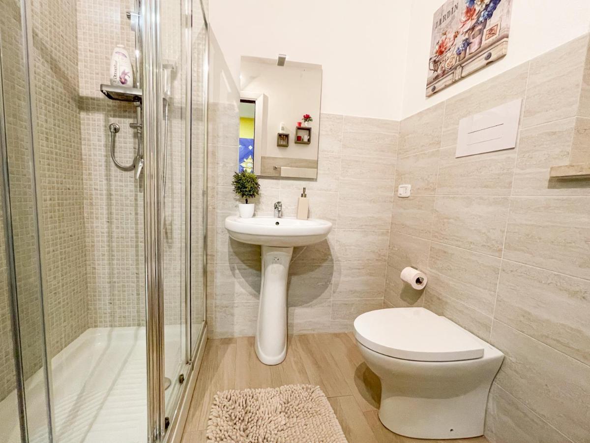 باليرمو Al Politeama Rooms B&B المظهر الخارجي الصورة
